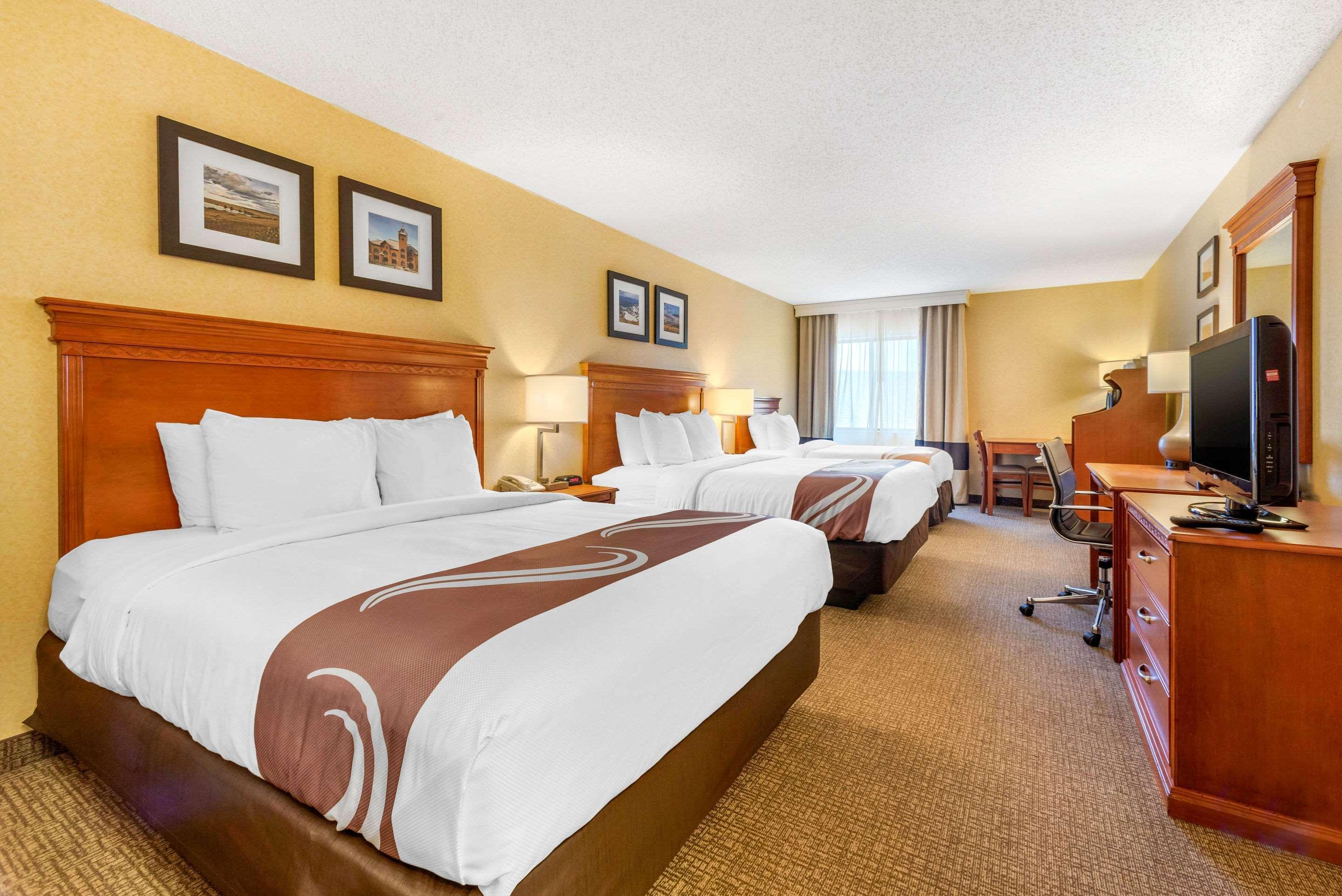 Quality Inn I-25 Pueblo Exterior photo